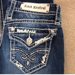 Rock revivals size 26 skinny. Worn once
